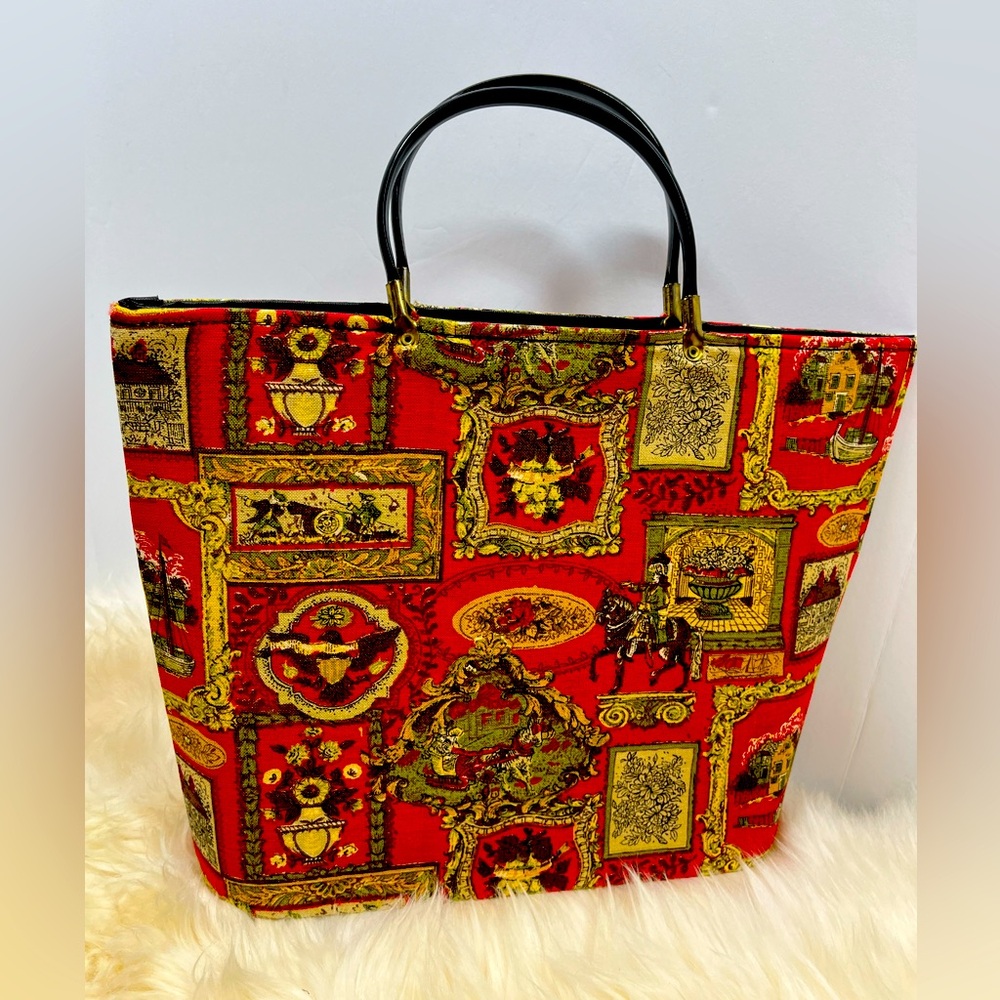 Colonial Americana 1970 Vintage Novelty Print Vibrant Colors in Linen Rare Tote